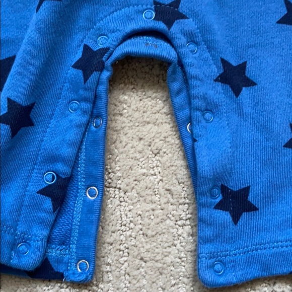 Onesie - Picture 4 of 5